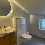 Stor Og Moderne I Sentrum Apartamento