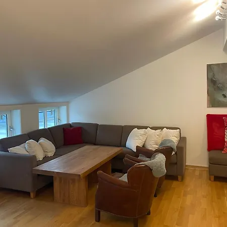 Stor Og Moderne I Sentrum Апартаменты *