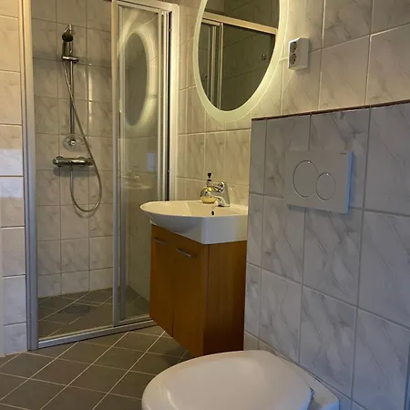 Appartement Stor Og Moderne I Sentrum