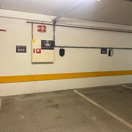 Stor Og Moderne I Sentrum