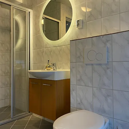 Stor Og Moderne I Sentrum *